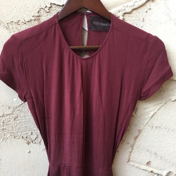 Reformation Amelia Backless Dress in Burgundy Size XS - Picture 4 of 11